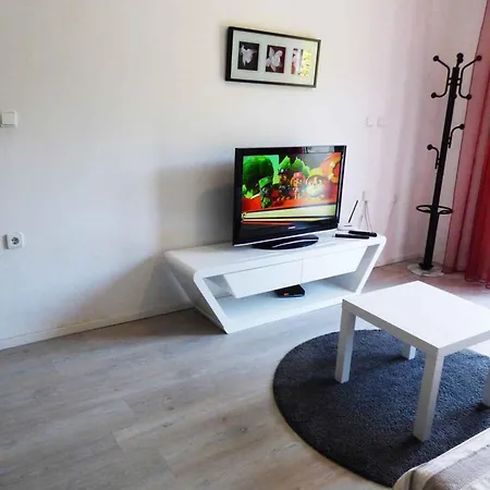 Apartman Leonardo In Rabaca 36488 *